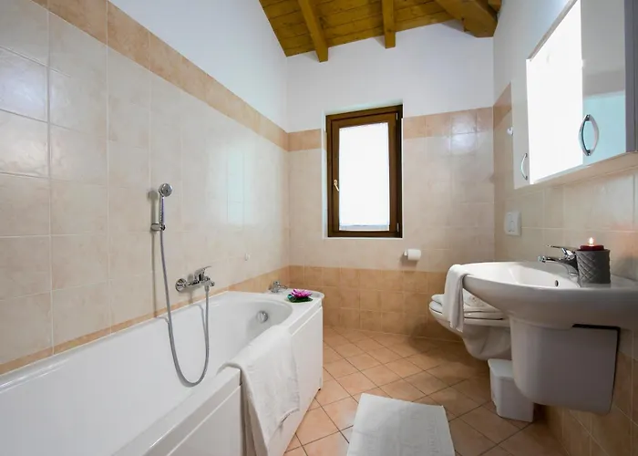 Le Betulle Garden In - Happy Villa Laveno-Mombello