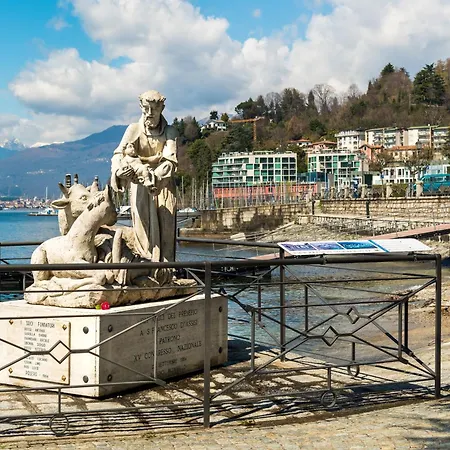 Le Betulle Garden In - Happy Laveno-Mombello