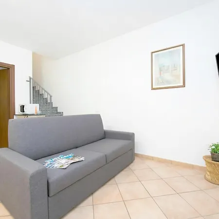 Le Betulle Garden In - Happy 라베노-몸벨로