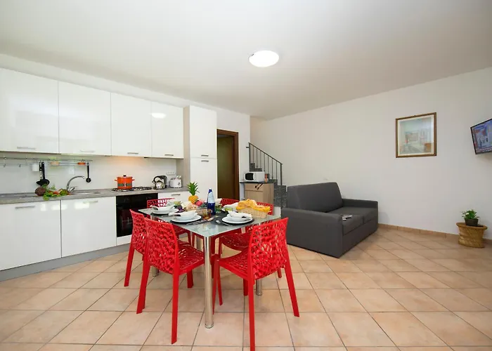 Le Betulle Garden In - Happy ヴィラ