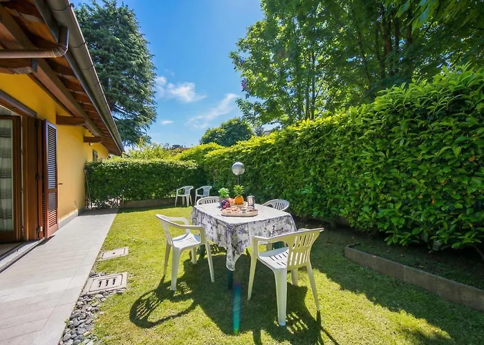 Le Betulle Garden In - Happy * 라베노-몸벨로